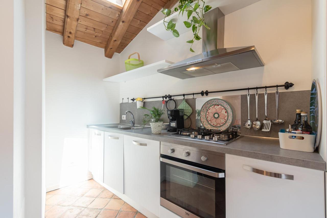 La Piazzetta Apartment Изео Екстериор снимка
